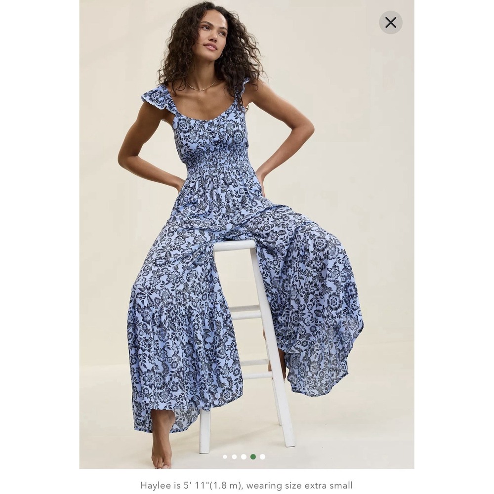 Aerie Party Jumpsuit Small Ocean Blue Floral 100% Viscose Wide Ruffle Leg Boho